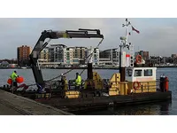 Kapal keruk keur dijual