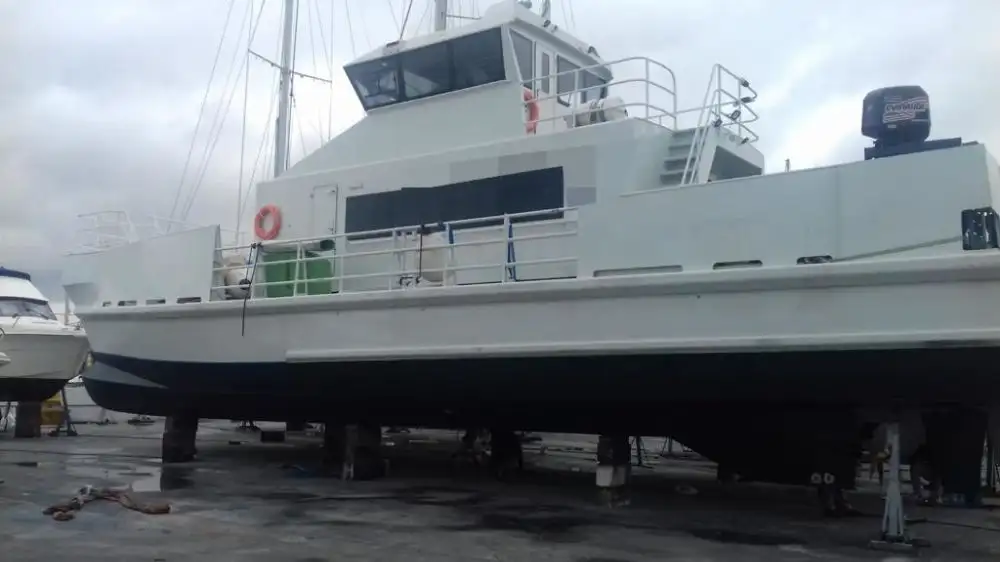 Katamaran keur dijual