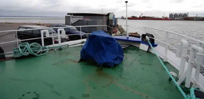 Kapal fery keur dijual
