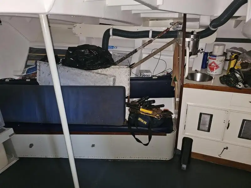 Kapal penyelamat keur dijual