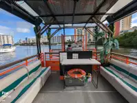 Kapal pesiar keur dijual