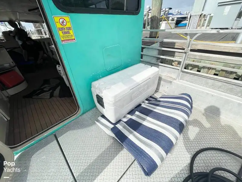 Kapal pesiar keur dijual