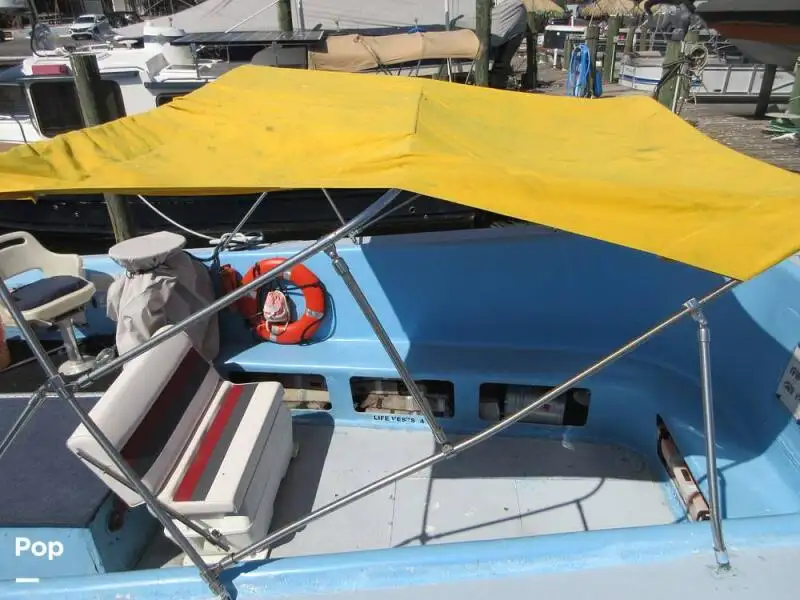 Kapal pesiar-feri keur dijual