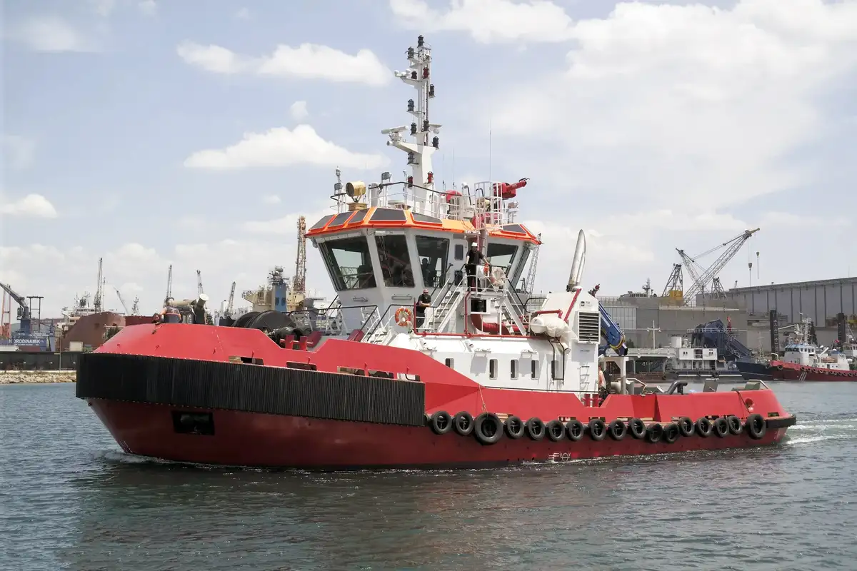Kapal penarik keur dijual