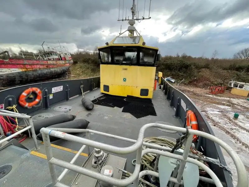 Kapal kontainer keur dijual