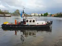 Tow boat pikeun dijual