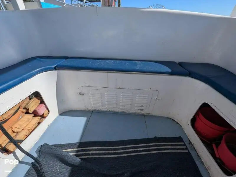 Kapal pesiar-feri keur dijual