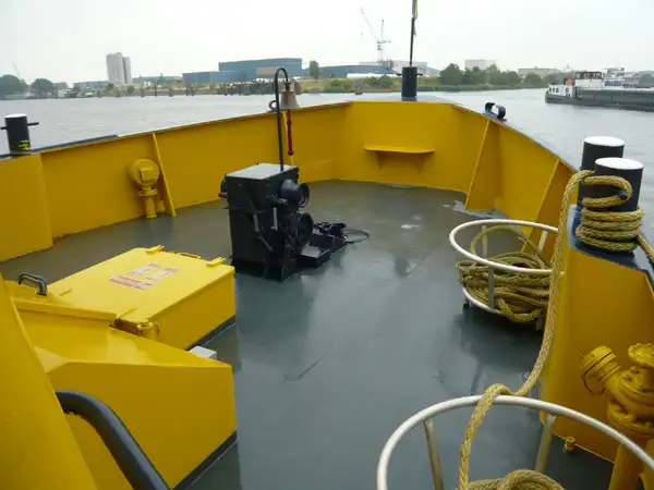 Kapal penarik keur dijual