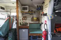 Kapal penyelamat keur dijual