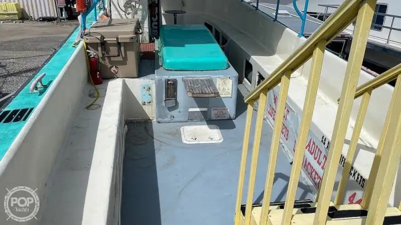 Kapal pesiar keur dijual