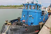 Kapal penarik keur dijual