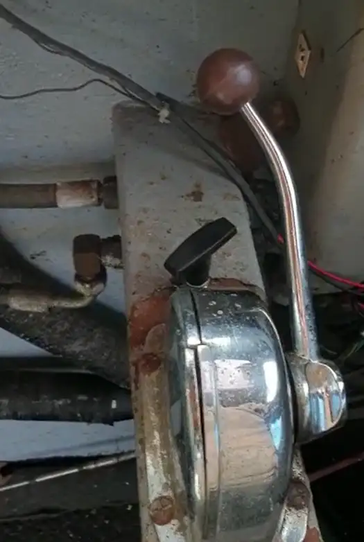 Kapal kerja keur dijual
