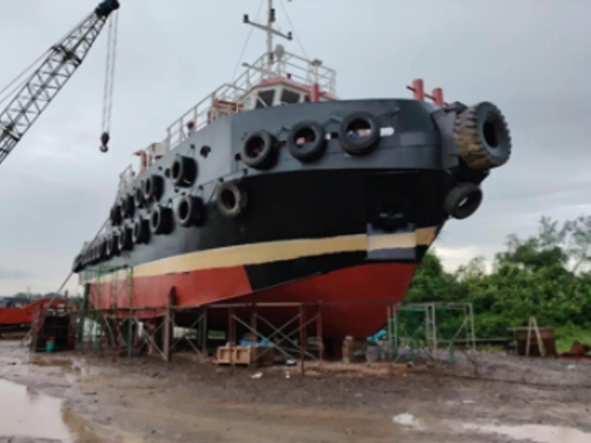 Kapal penarik keur dijual