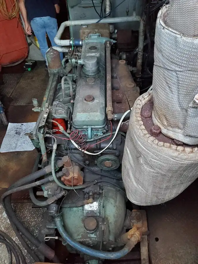 Kapal penarik keur dijual