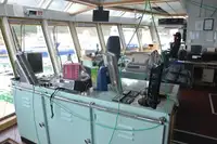 Kapal penarik keur dijual