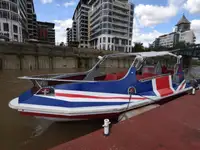 Kapal pesiar keur dijual