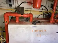 Kapal pendaratan, tangki keur dijual