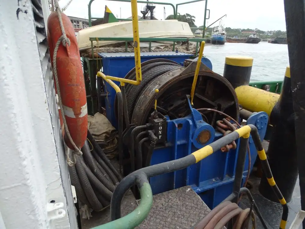 Kapal penarik keur dijual
