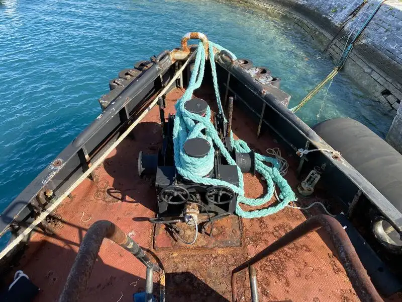 Kapal penarik keur dijual