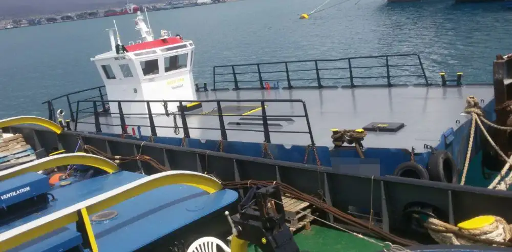 Kapal kerja keur dijual