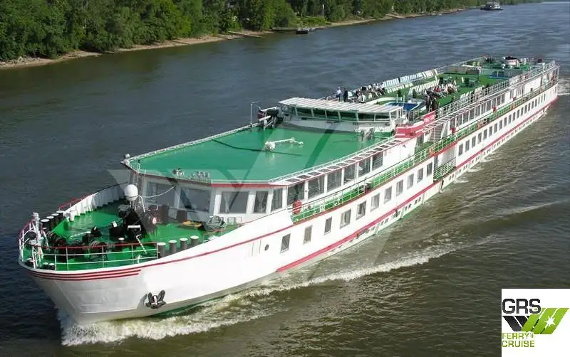Kapal pesiar keur dijual