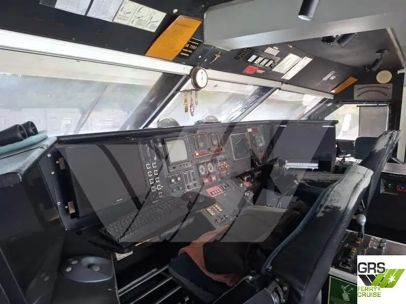 Kapal pesiar keur dijual