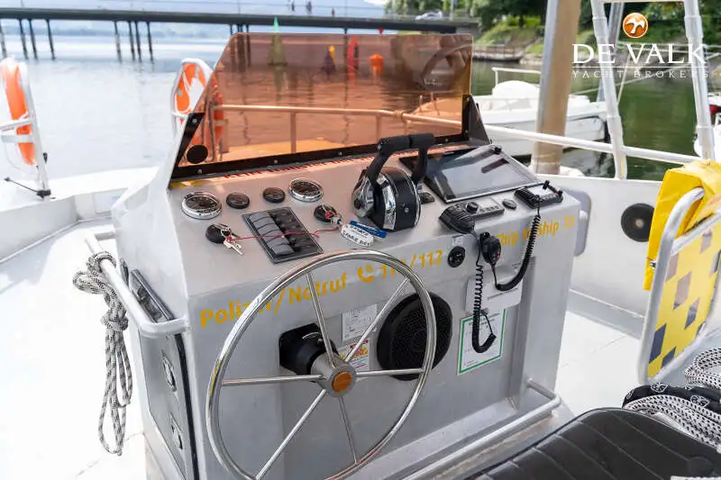 Kapal fery keur dijual