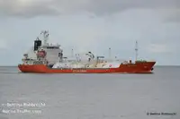 Oil/Chemical tanker pikeun dijual