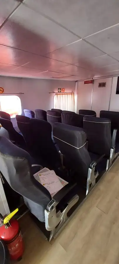 Kapal kru keur dijual