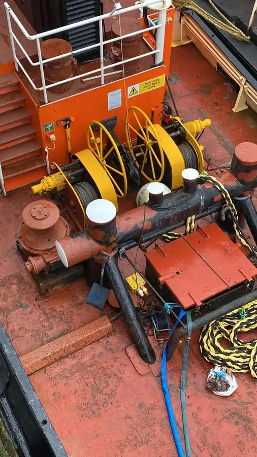 Kapal penarik keur dijual