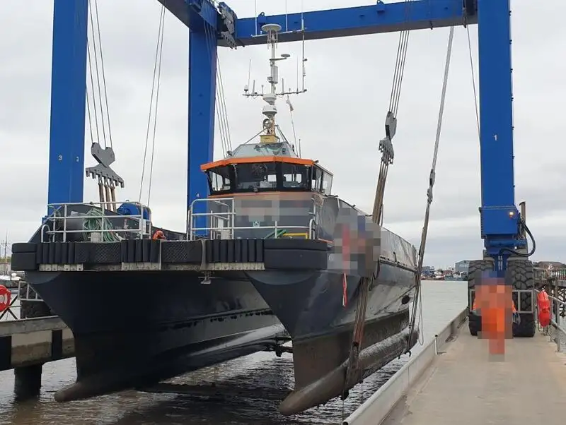 Kapal jasa ladang angin keur dijual