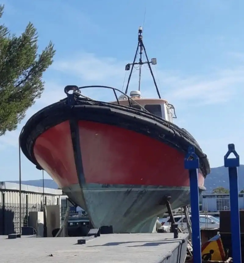 Kapal pilot keur dijual