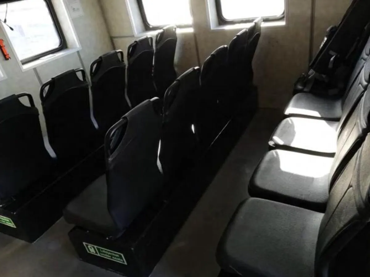 Kapal kru keur dijual