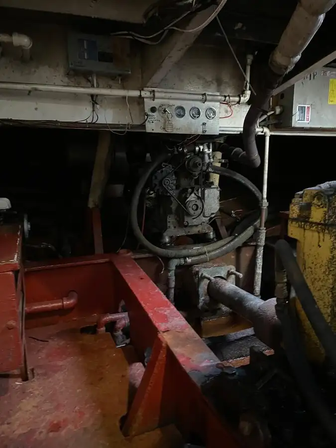 Kapal penarik keur dijual