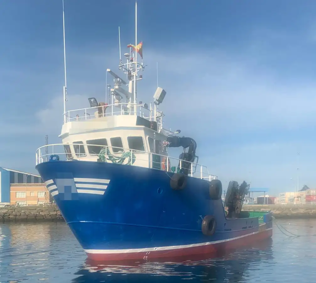 Kapal kerja keur dijual