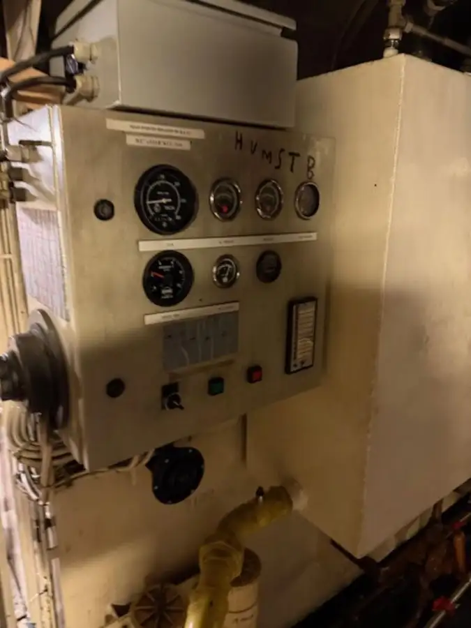Kapal penarik keur dijual