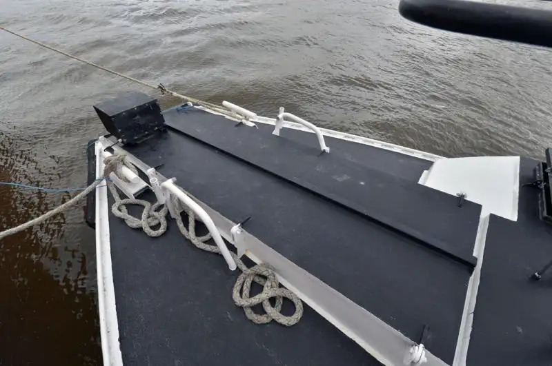 Kapal penyelamat keur dijual