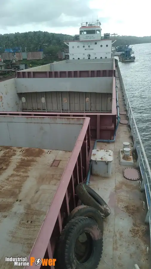 Kapal kontainer keur dijual