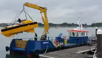 Tow boat pikeun dijual