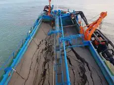 Kapal keruk keur dijual