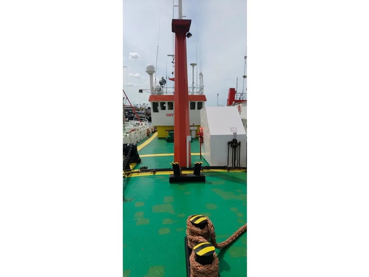 Kapal pasokan keur dijual