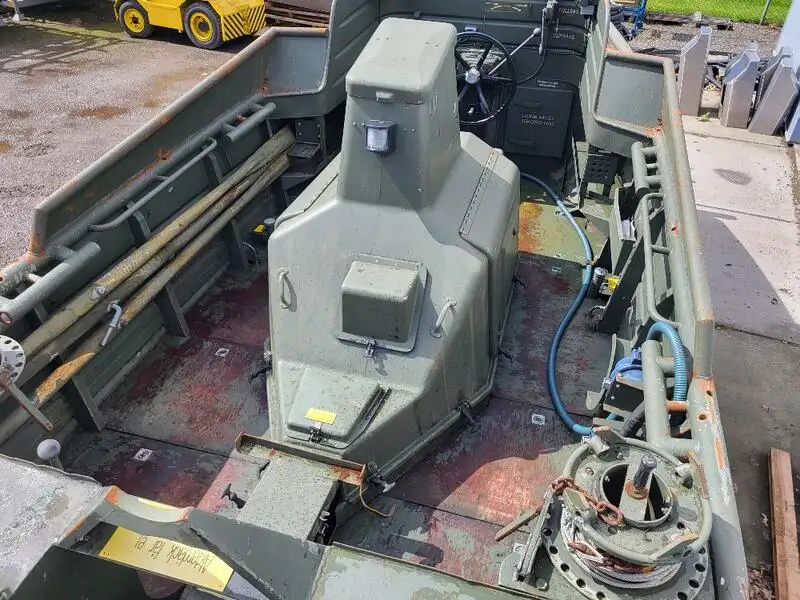 Kapal kerja keur dijual
