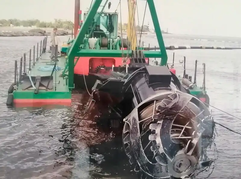 Kapal keruk keur dijual