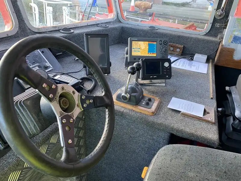 Kapal kru keur dijual