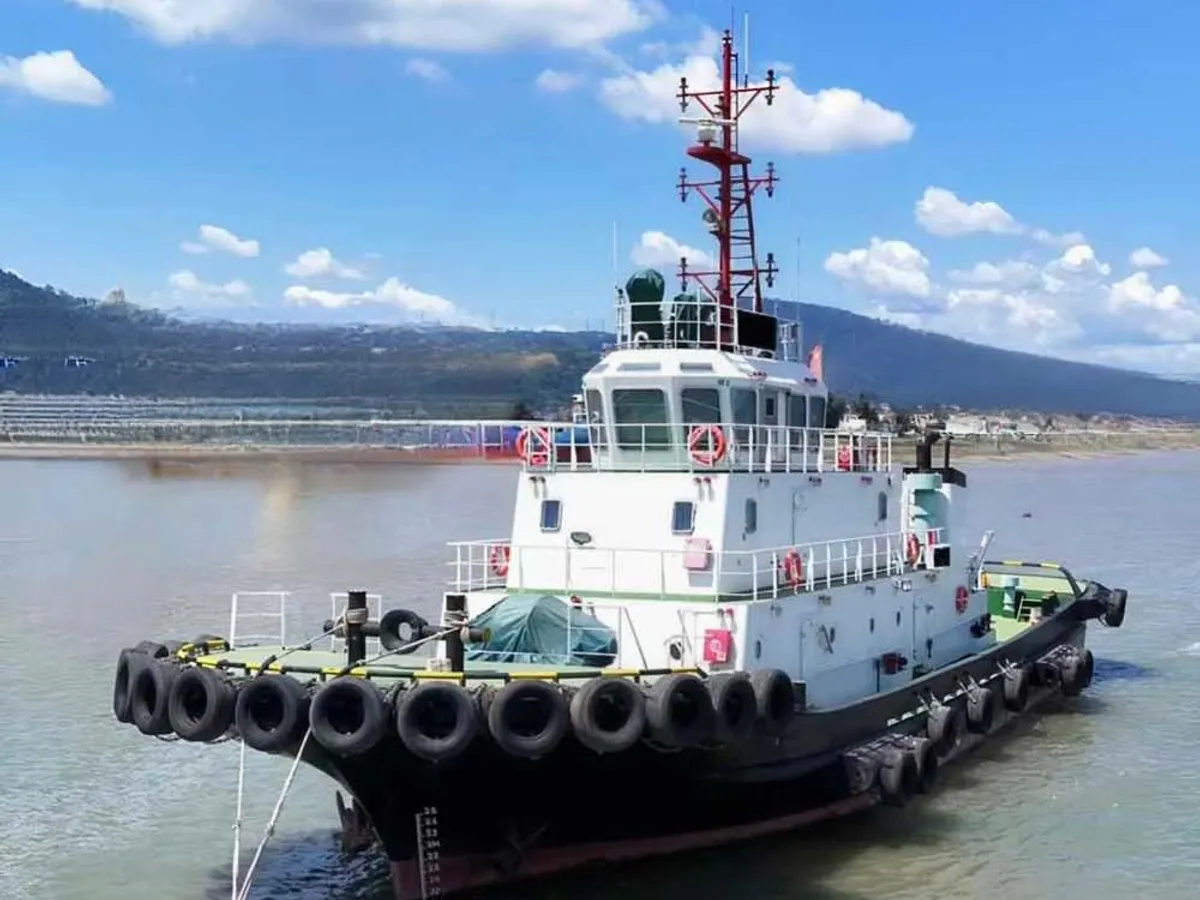 Kapal tunda keur dijual