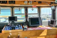 Kapal kerja keur dijual