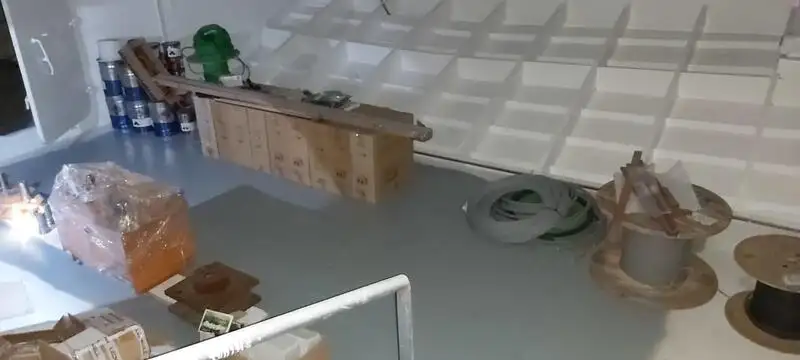 Kapal pesiar keur dijual