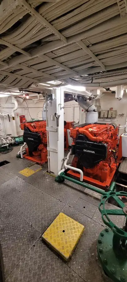 Kapal penarik keur dijual