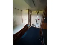Kapal pasokan keur dijual