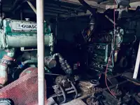Kapal kerja keur dijual